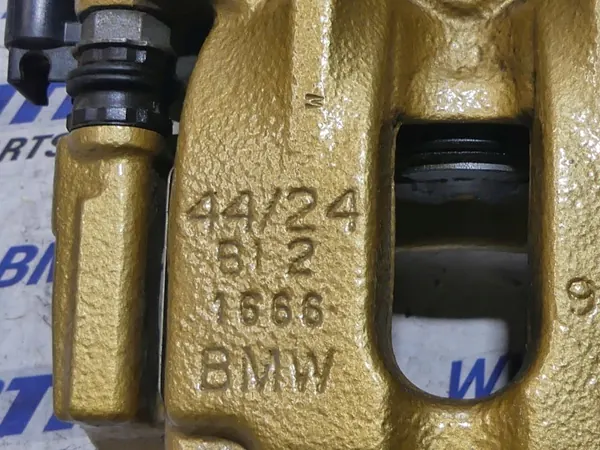Pinzas de freno cerámicas BMW M5/M6 OEM 7848313 7848314 image 3