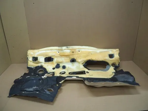Peugeot 208 skottisolering OEM 9673745980 image 2