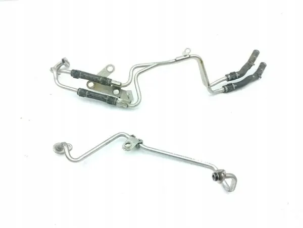Audi Q2 2017 Turboöljyputkisto OEM 04C121497F image 2