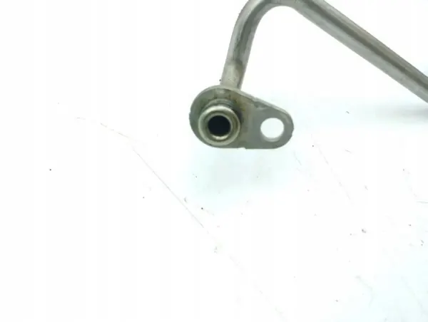 Audi Q2 2017 Turboöljyputkisto OEM 04C121497F image 9