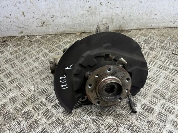 Nissan Qashqai J12 Framhjulsnav OEM AMD224113 image 2