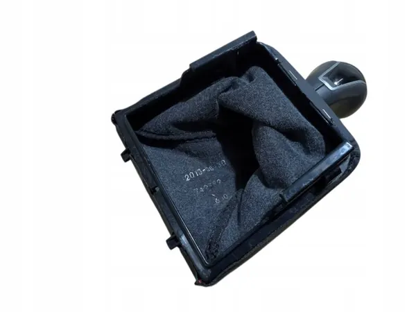 Pommeau de vitesse OEM 6J0711113AN pour Seat Ibiza image 8