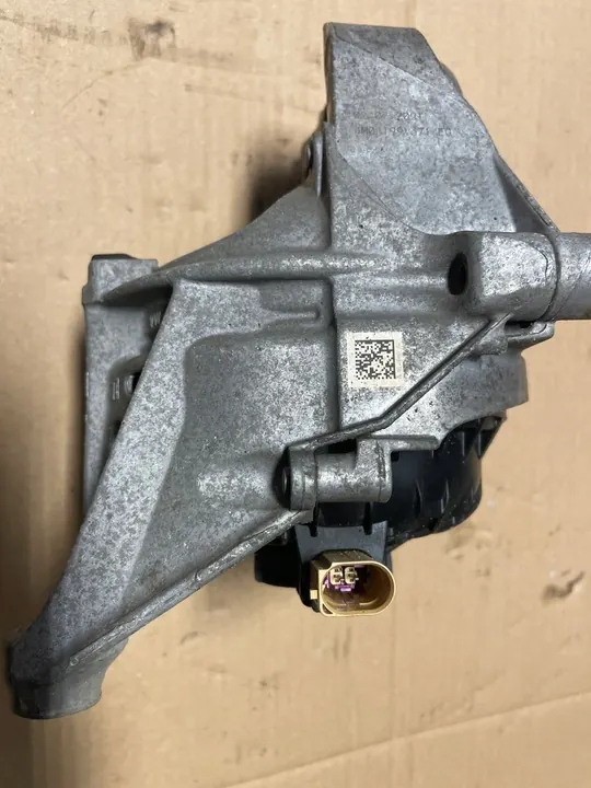 Soporte de Motor Izquierdo Audi S4 B9 S5 SQ5 3.0T 4M0199371FG image 3