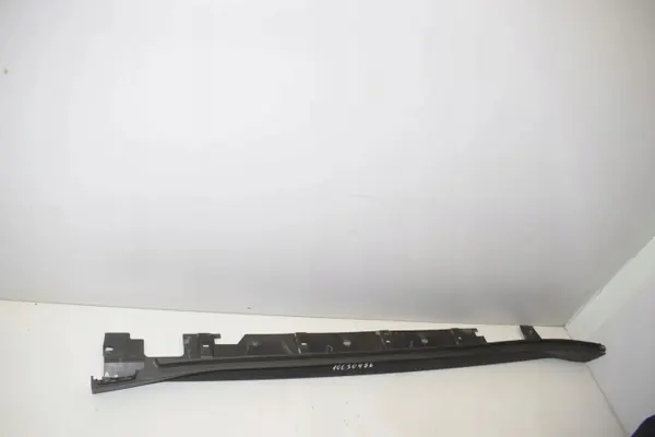 Vasen kynnyssuoja OEM 7332327 BMW X1 F48 image 3