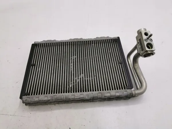 Núcleo de aquecimento Mercedes-Benz C W204 OEM 2308300184 image 2
