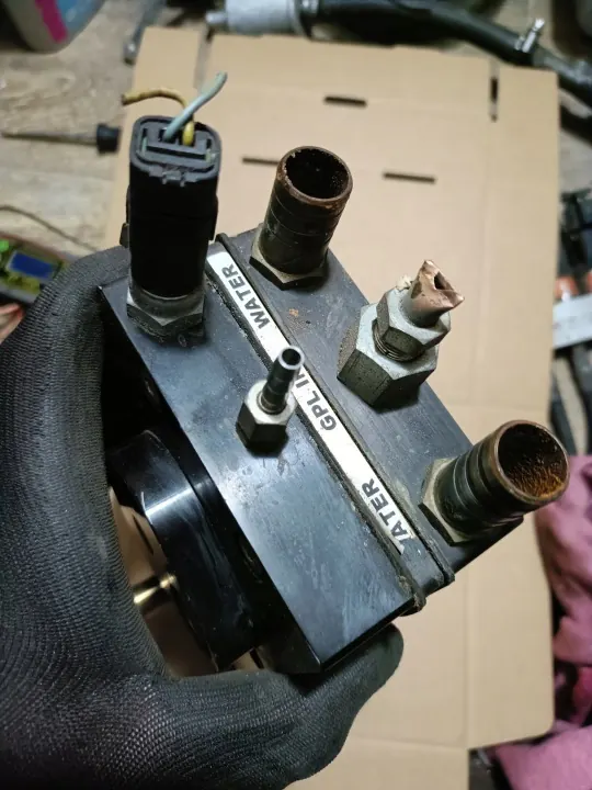 Käytetty BRC Genius Max -reduktori OEM Mbkjbkigh image 3