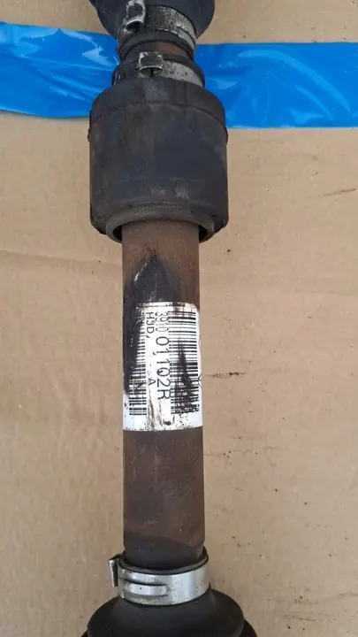 Dacia Duster II 1.3 TCE höger halvmuff 391001102R image 3