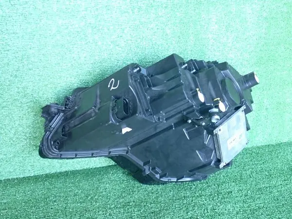 SKODA KAROQ FULL LED 16-21 Farol Direito 57B941018B image 2