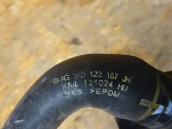 AUDI A3 8P GOLF VI 1.6 TDI Vesiputkisarja 1K0122101KA image 7