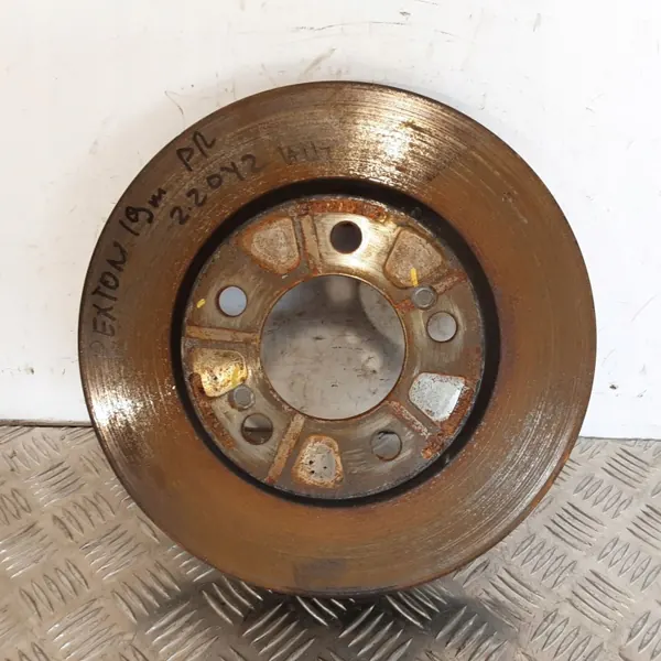 SsangYong Rexton Voorremsschijf OEM FOB4845 image 2
