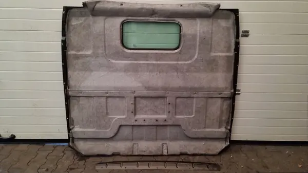 Iveco Daily IV 06-14 väliseinäverhoilu OEM image 2