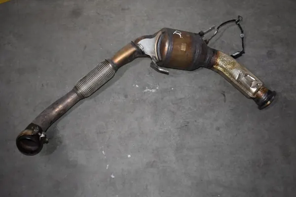 OEM 971254850M DPF & Katalysator Rechts Porsche Panamera image 2