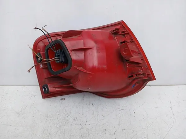 Luz trasera derecha VW PASSAT B6 Kombi LED Original image 2