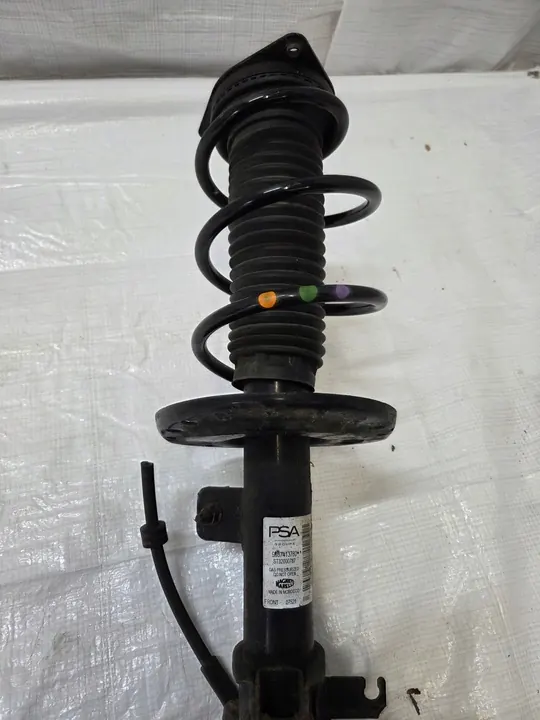 Snodo MacPherson sinistro ammortizzatore anteriore Opel Corsa F image 6