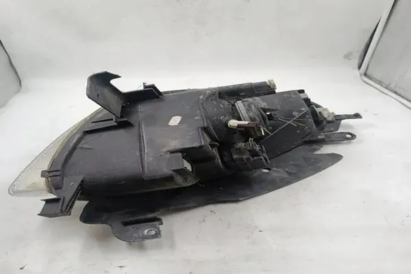 Farol esquerdo CITROËN XSARA PICASSO 6204W0 image 2