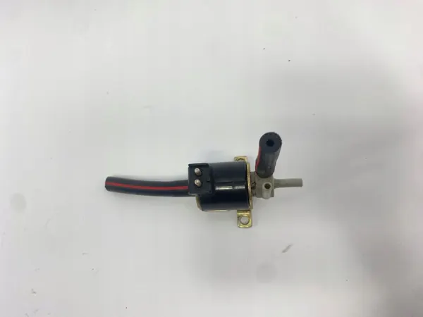 Istuinlaskuventtiili OEM 0008001178 Mercedes W124 image 2