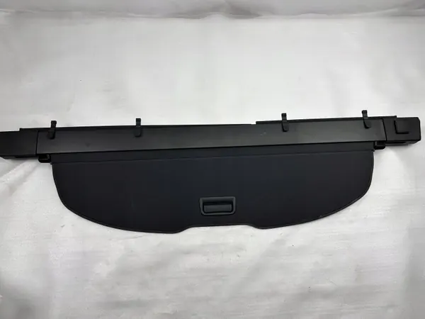 Rouleau de coffre Porsche Cayenne (92A) OEM 7P5867773E image 2