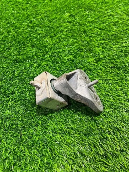 BMW Vaihteiston tuki OEM 8632095 3.0L 2019 image 2
