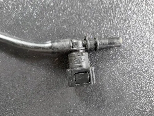 Vacuum Hose SAAB 9-3 2003-2011 B207 B284 OEM 12783806 image 5