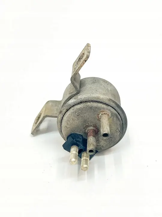 Válvula de vacío Mercedes-Benz OEM 72064900 para E W123 image 7