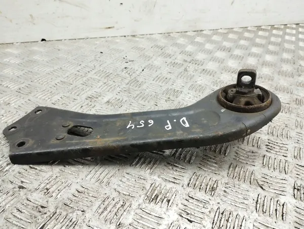 Hyundai Tucson TL 2016 Braccio superiore posteriore destro OEM image 4