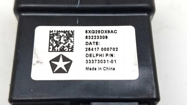 Toma AUX Jeep Compass 2019 6XG28DX9AC image 6