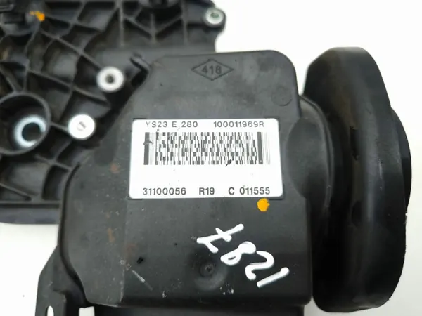Olievulstuk Nissan Navara D23 2021 OEM 100011969R image 7