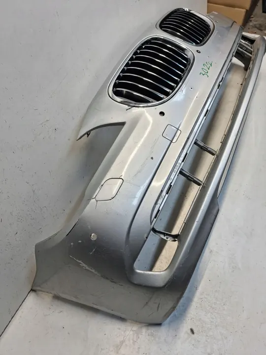 BMW 7 F01 F02 Paraurti anteriore 08-12 image 3