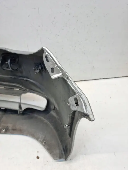 BMW 7 F01 F02 Paraurti anteriore 08-12 image 9