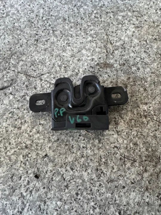 OEM ZAMEK MASKI PRAWY PRZÓD Volvo V60/S60 2013-2018 image 5