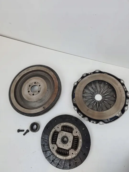 Kit de embreagem Valeo 835071 para Citroën Peugeot image 3