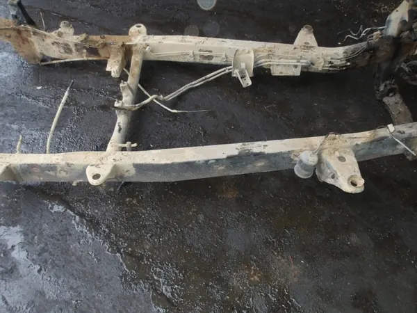 Rahmen Fahrgestell Mitsubishi L200 2006 OEM Gebraucht image 5