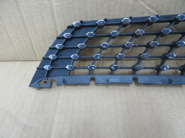 GRIGLIA DIAMANTE MERCEDES W117 CLA A1188880600 image 2