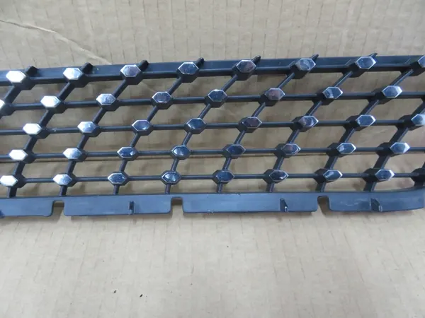 GRIGLIA DIAMANTE MERCEDES W117 CLA A1188880600 image 3