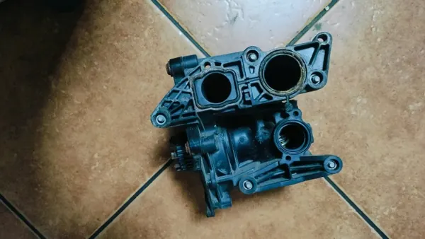 OEM WORAD2366 Boîtier Thermostat Pompe Eau VW Jetta image 5
