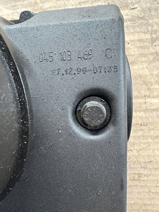 Venttiilikansi OEM 045103469C Skoda Audi VW Seat image 4