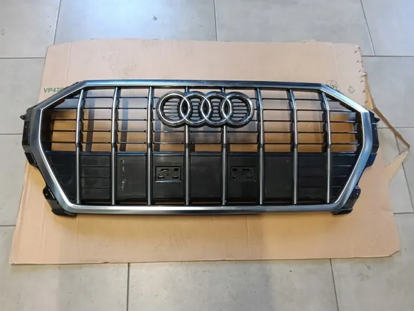 Grille moteur chromée AUDI Q3 83A OEM 83A853651E image 2