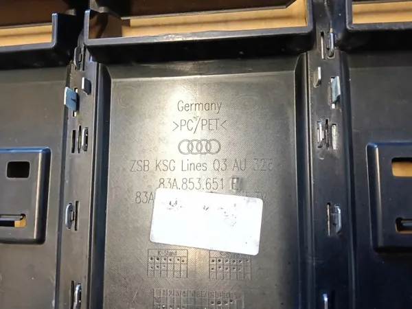 Grille moteur chromée AUDI Q3 83A OEM 83A853651E image 8