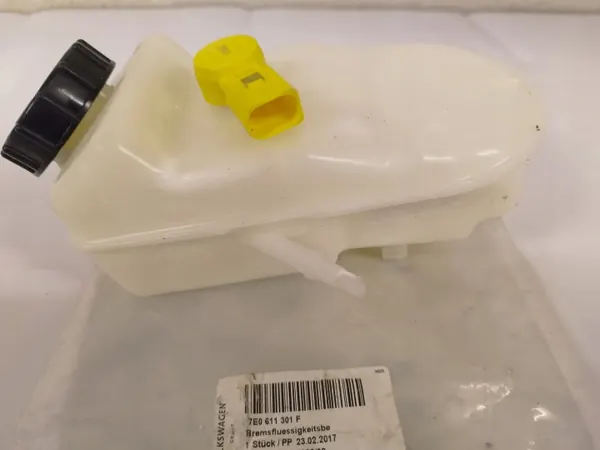 Bremsflüssigkeitsbehälter OEM 7E0611303D für VW T6 T5 image 7