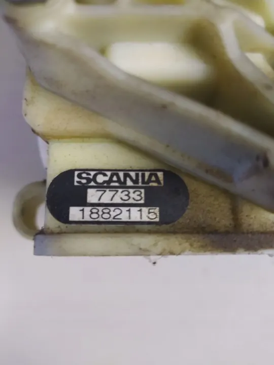 Levier de valve de frein Scania R OEM 1234567 image 4