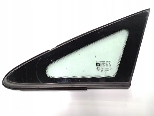 Opel Corsa D vänster fram liten triangelruta OEM image 2