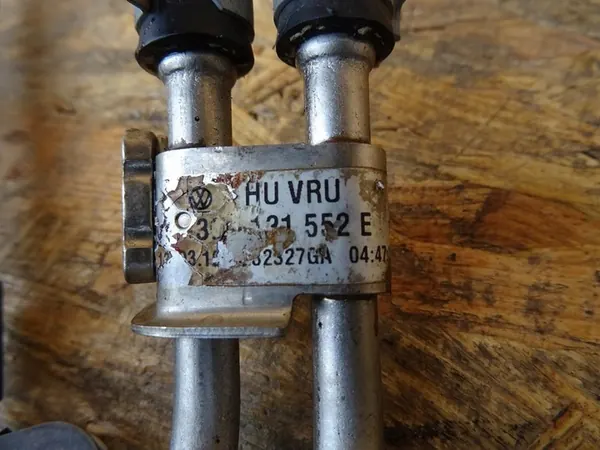 Pakokaasupaineanturi GOLF VII R 2.0 TFSI 4MOTION OEM 057906051B image 5