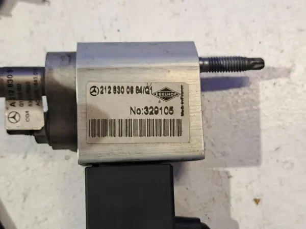 Válvula Aire Acondicionado Mercedes A2128300684 - OEM image 3