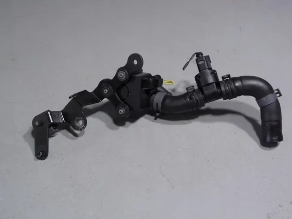 Vattenpump VW T5 LIFT 2.0 TDI BITURBO 7E0965561F image 3