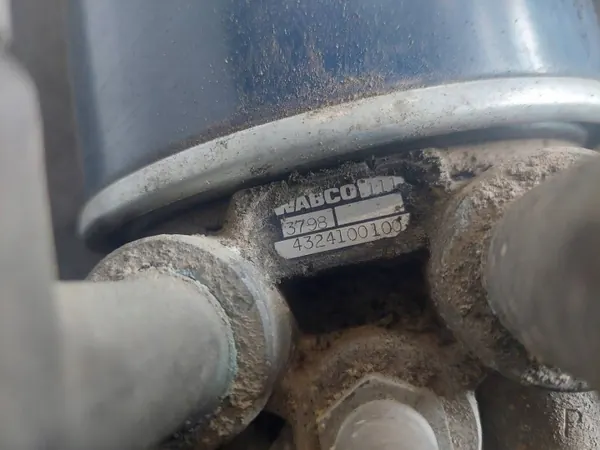 Scania Haldex Trocknerbasis OEM 4324100100 image 5
