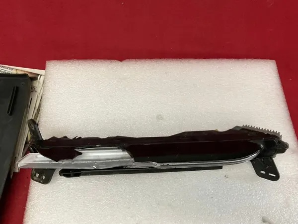 Module LED clignotant Porsche Cayenne OEM 9Y0953082A image 7