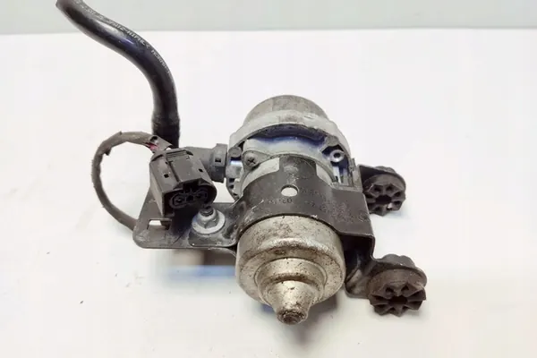 Imupumppu BMW 3 COUPE (E92) 4.0L bensiini OEM 2283333 image 4