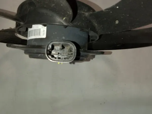 Moteur de ventilateur de refroidissement OEM 86153-A4000 T301719 - Occasion image 3