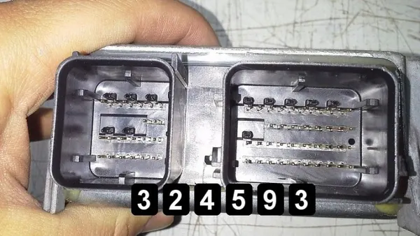 ECU Jaguar S-Type usado OEM AM-324593 image 3