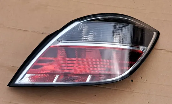 Astra H III 3 5D Höger Bakljus (X44) image 5